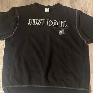 Black Nike pullover